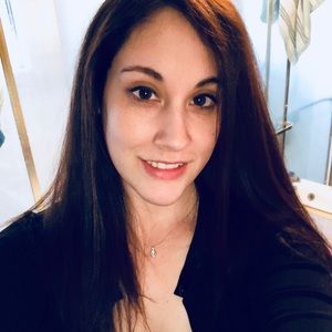 Meet your Posher, Melanie